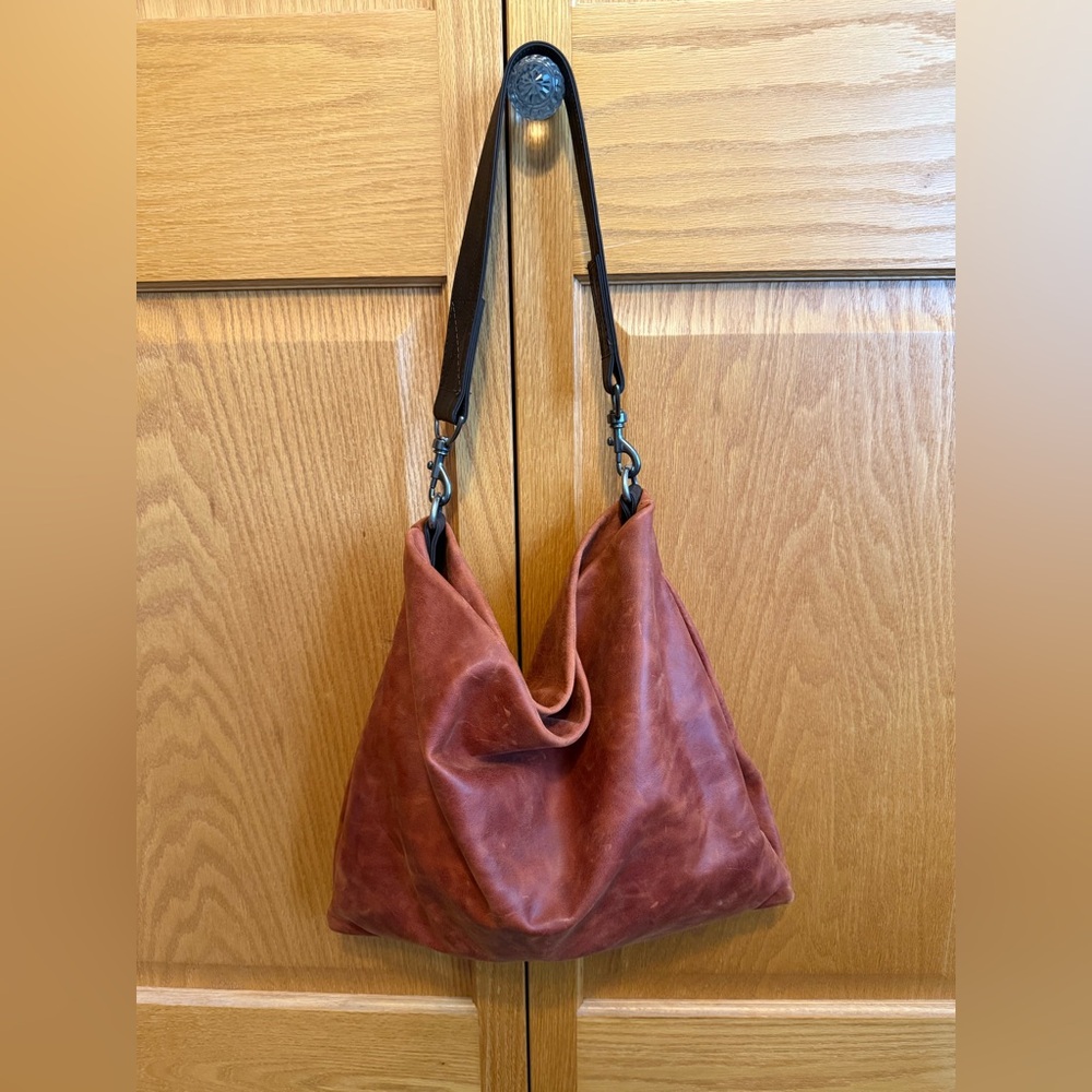 Rough & Tumble Medium Fireclay and Distressed Espresso Olivia